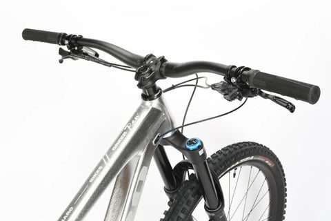 Haro Bikes Greer LTD 2 27.5/29 Raw XL
